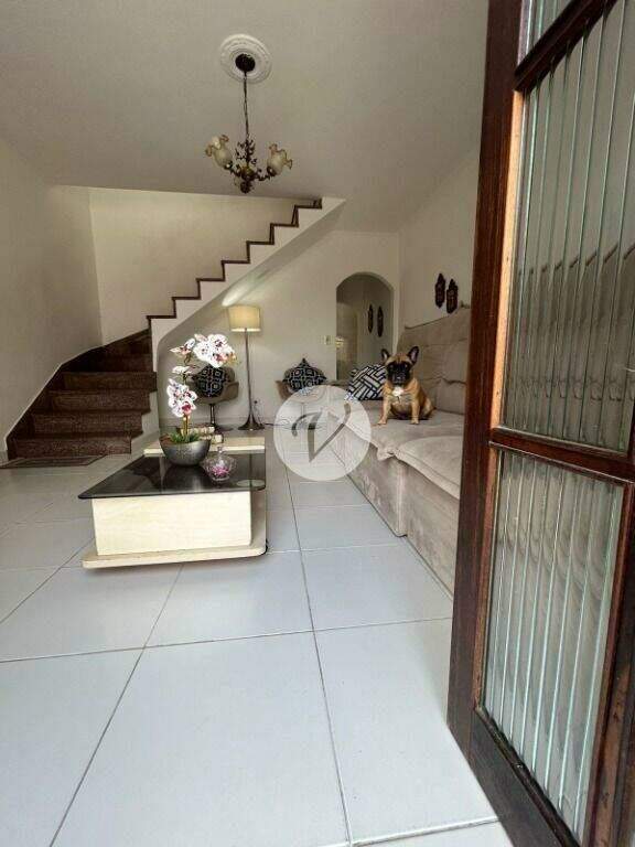 Sobrado à venda no Vila Valparaíso: 