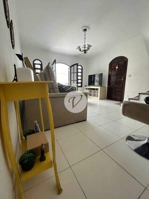 Sobrado à venda no Vila Valparaíso: 