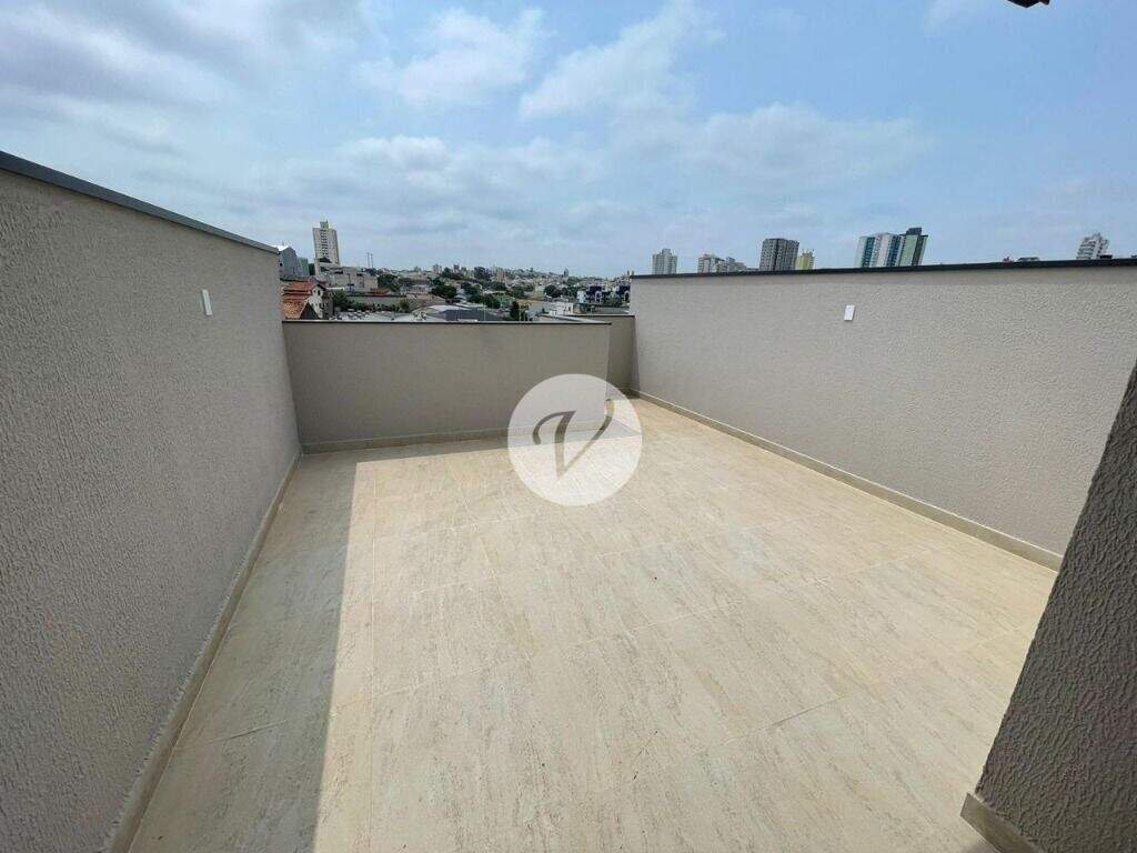 Cobertura à venda no Parque das Nações: 