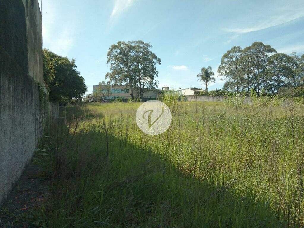 Terreno à venda no Dos Casa: 