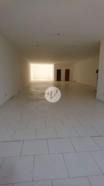 Salão à venda no Parque das Nações: 