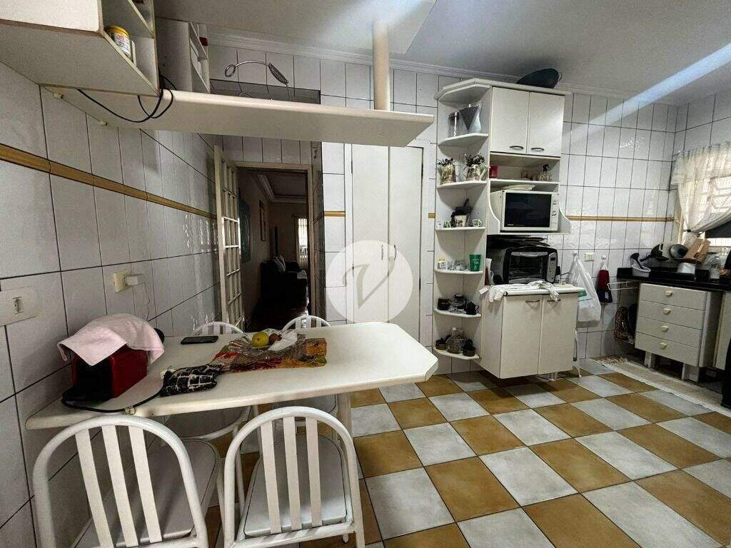 Sobrado à venda no Jardim: 