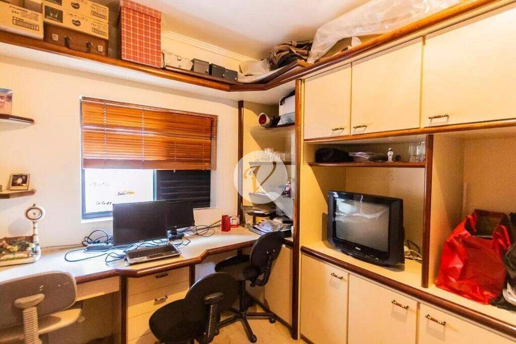 Apartamento à venda no Vila Valparaíso: 