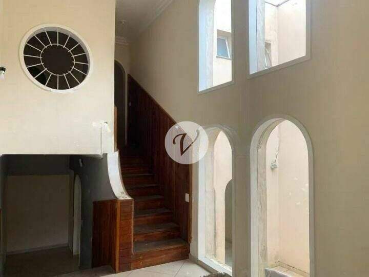 Sobrado à venda no Centro: 