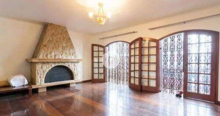 Casa à venda no Jardim: 