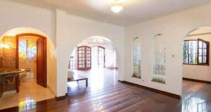 Casa à venda no Jardim: 