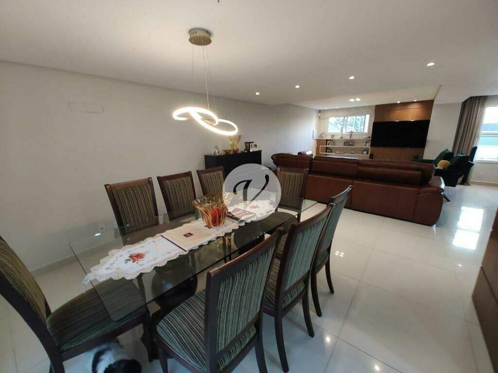 Sobrado à venda no Paraíso: 