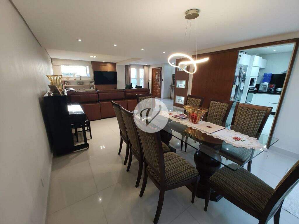 Sobrado à venda no Paraíso: 