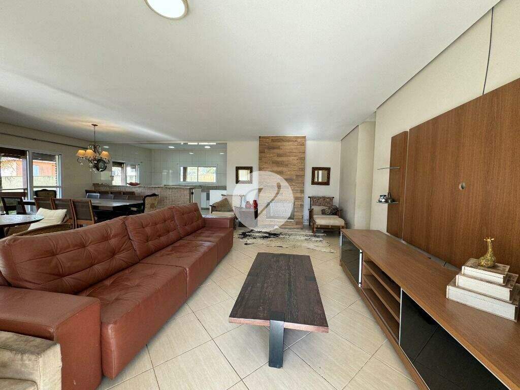 Chácara à venda no Zanzala: Sala de estar