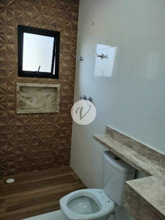 Sobrado à venda no Alves Dias: 