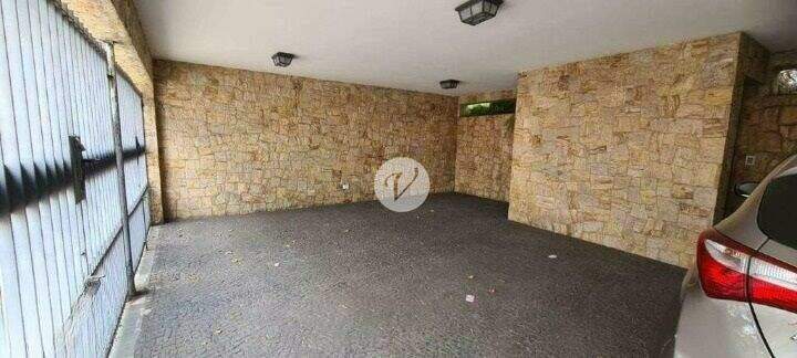 Casa à venda no Centro: 