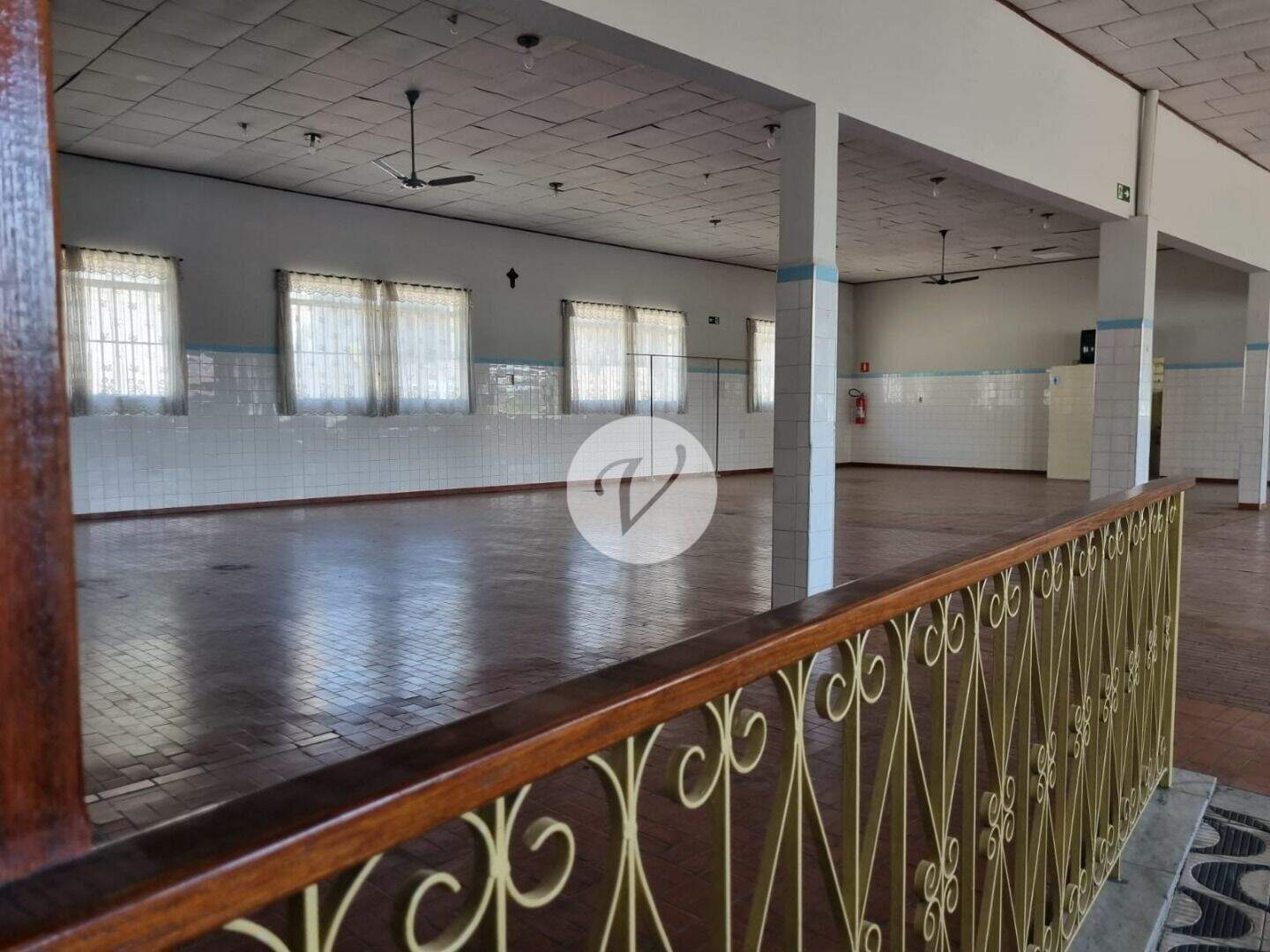 Galpão à venda no Batistini: 