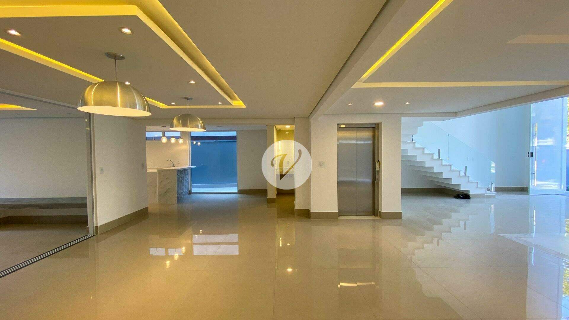 Sobrado à venda no Cerâmica: 