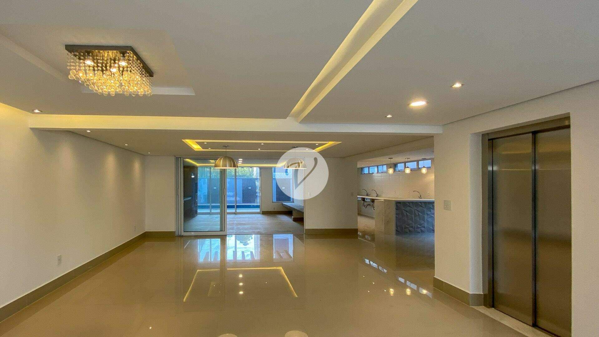 Sobrado à venda no Cerâmica: 