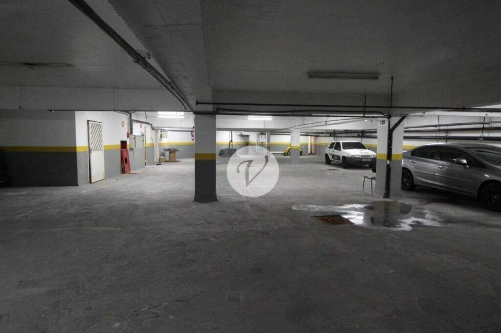 Prédio à venda no Centro: 