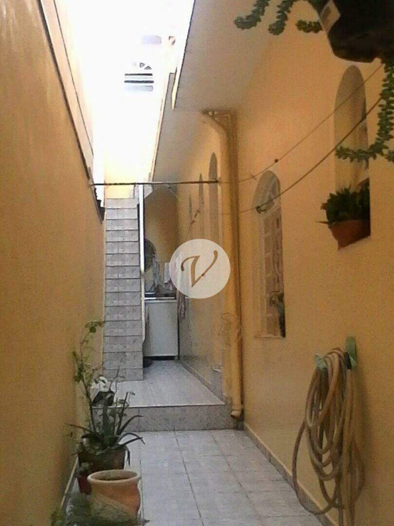 Sobrado à venda no Jardim Palermo: 