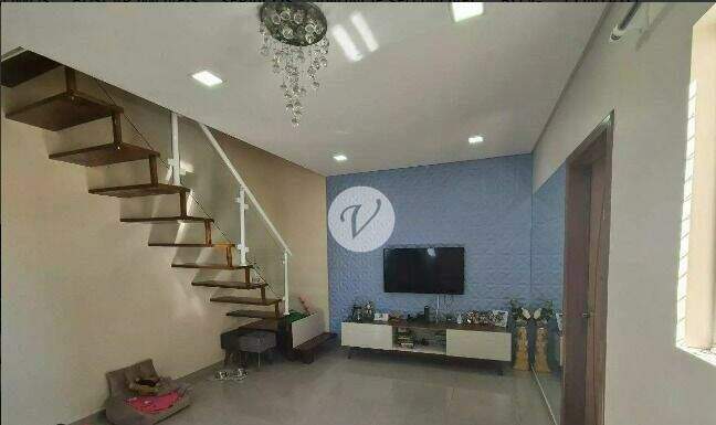 Sobrado à venda no Vila Aquilino: 