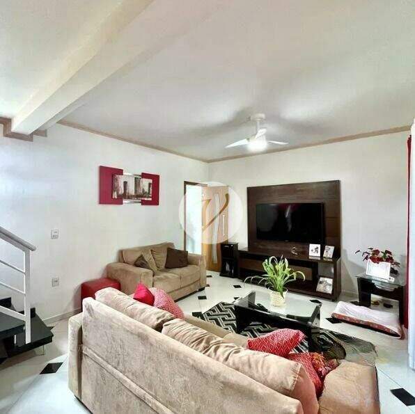 Sobrado à venda no Jardim Alvorada: 