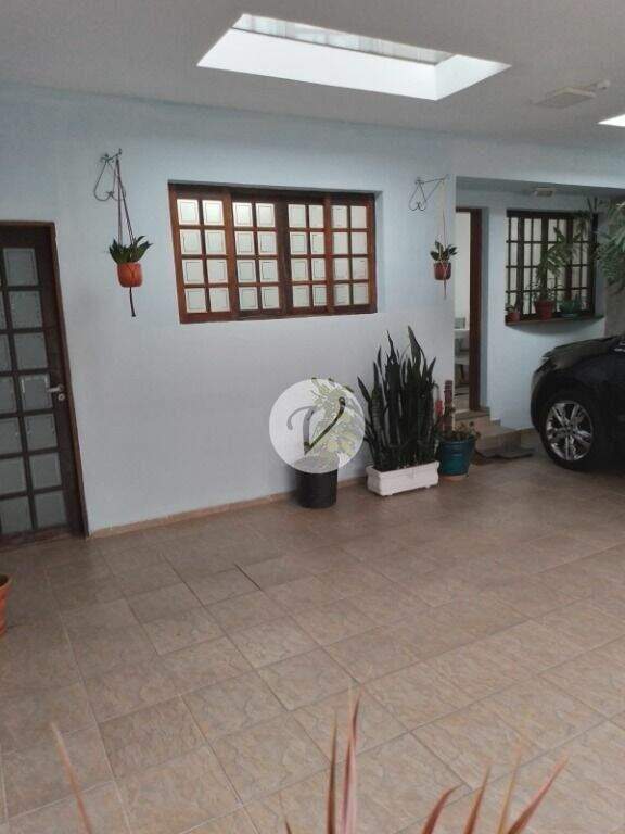 Sobrado à venda no Dos Casa: 