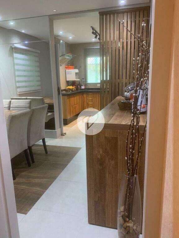 Sobrado à venda no Jardim Andrea Demarchi: 