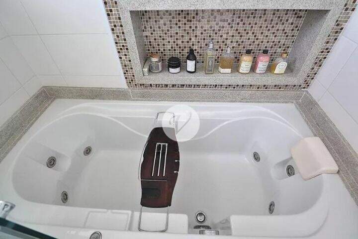 Apartamento à venda no Jardim: 