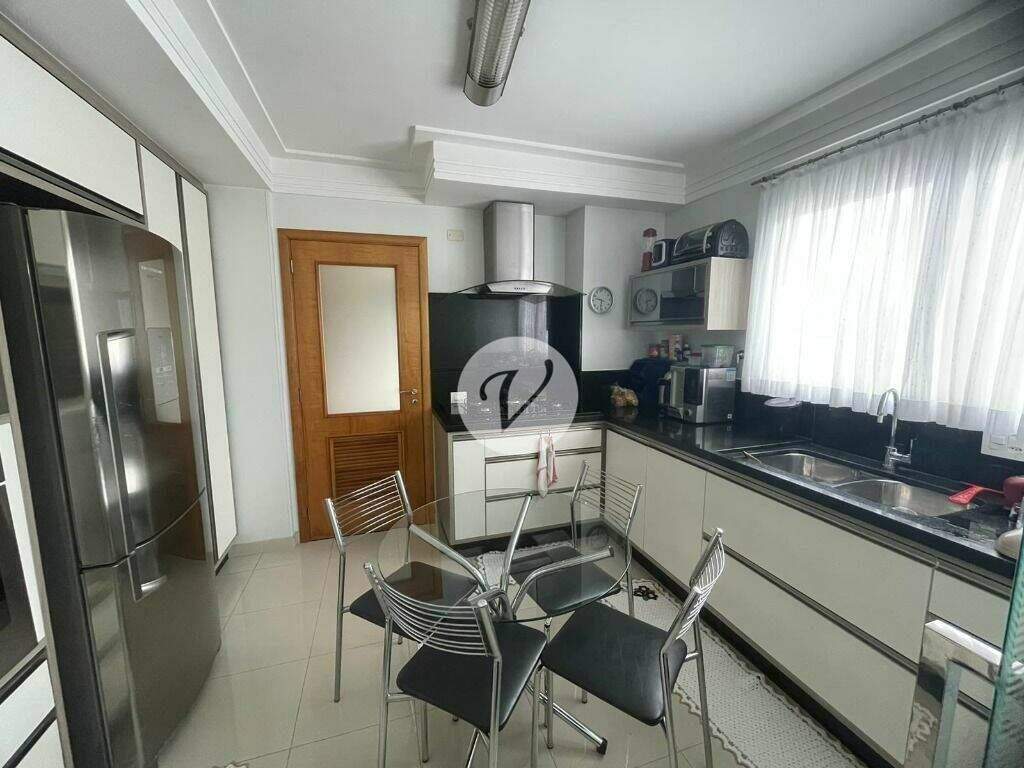 Apartamento à venda no Jardim: 