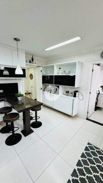 Apartamento à venda no Vila Santa Teresa: 