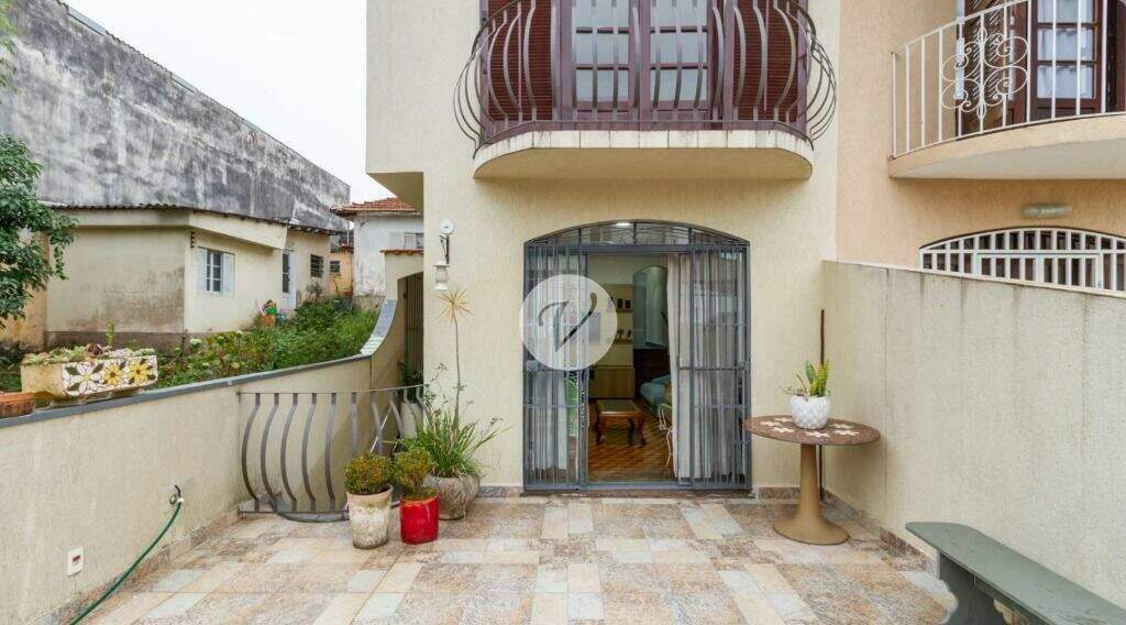 Sobrado à venda no Vila Helena: 