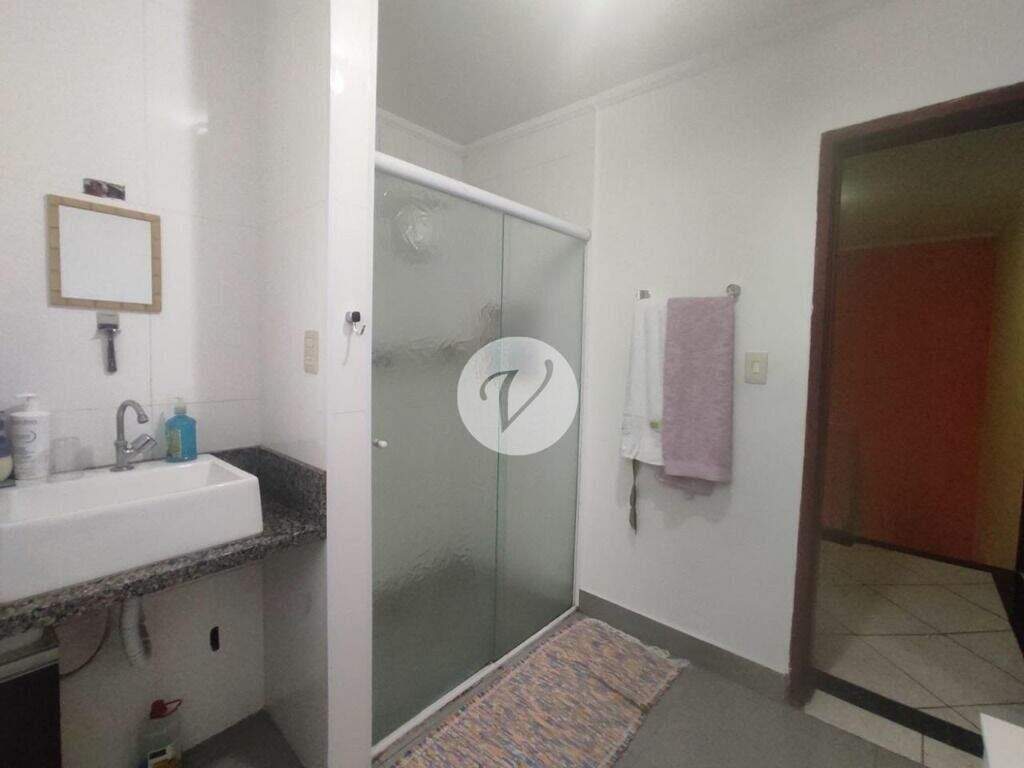 Sobrado à venda no Jardim: 