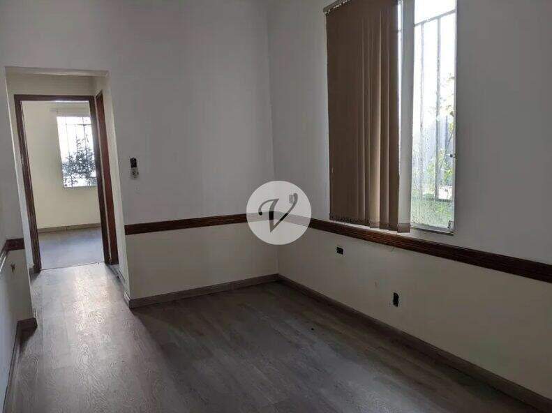 Sobrado à venda no Centro: 