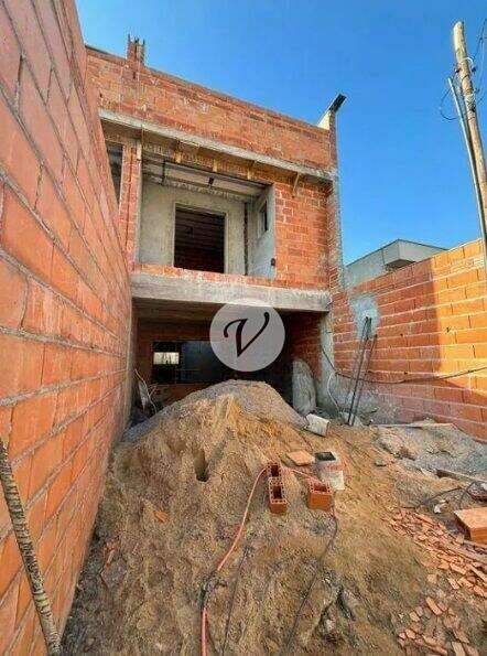 Sobrado à venda no Jardim Bela Vista: 