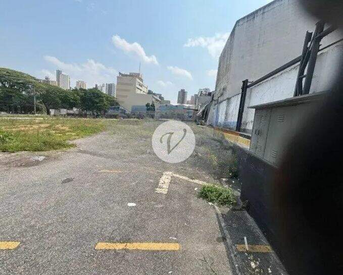 Terreno à venda no Jardim: 