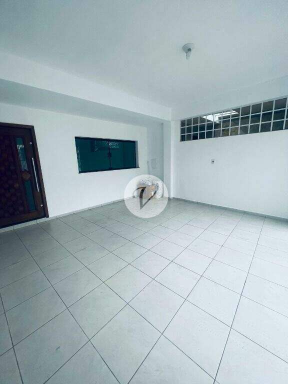 Sobrado à venda no Santa Maria: 