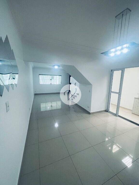 Sobrado à venda no Santa Maria: 