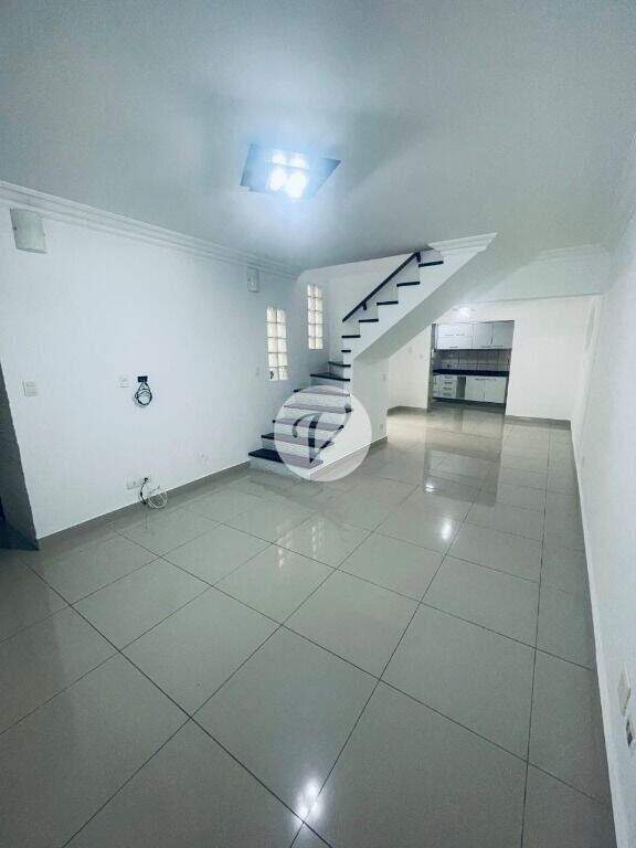 Sobrado à venda no Santa Maria: 