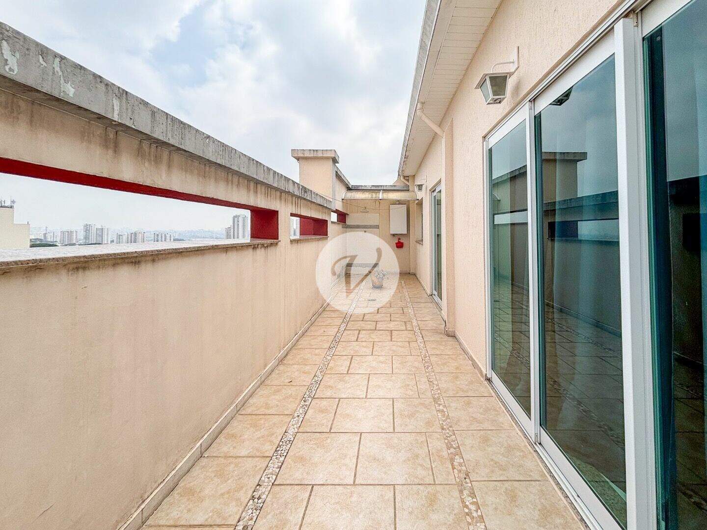 Cobertura à venda no Vila Gilda: 