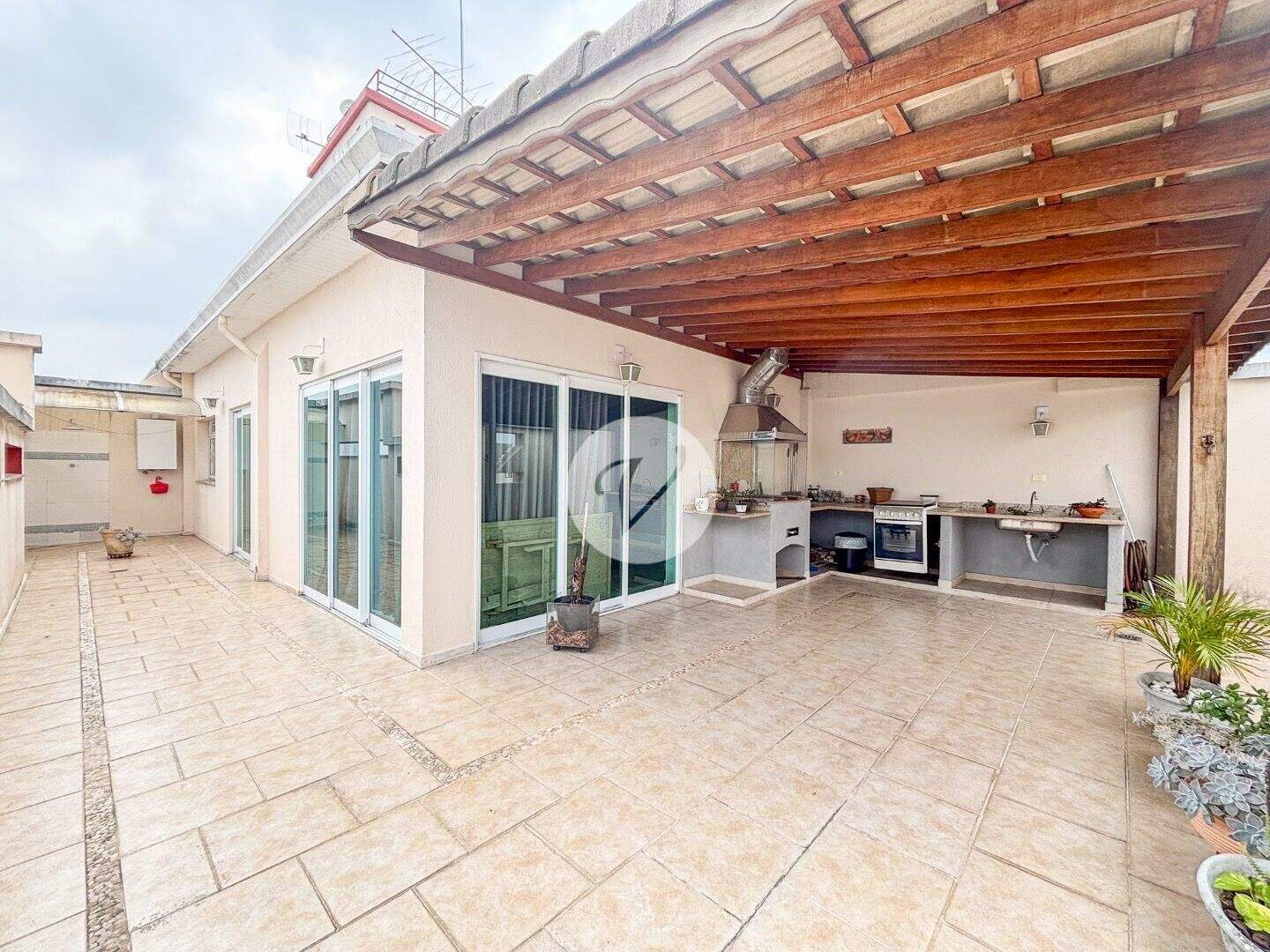 Cobertura à venda no Vila Gilda: 