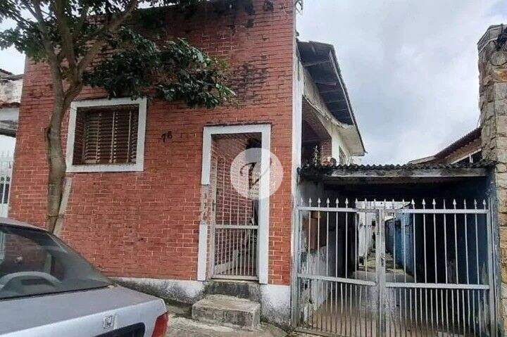 Casa à venda no Cerâmica: 