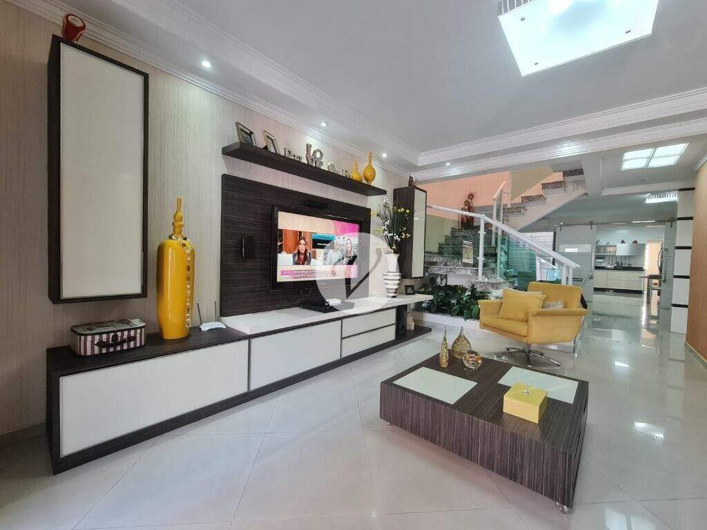 Sobrado à venda no Vila Santa Teresa: 