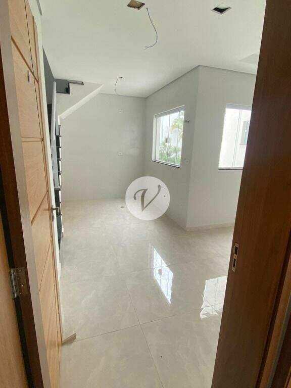 Cobertura à venda no Parque das Nações: 