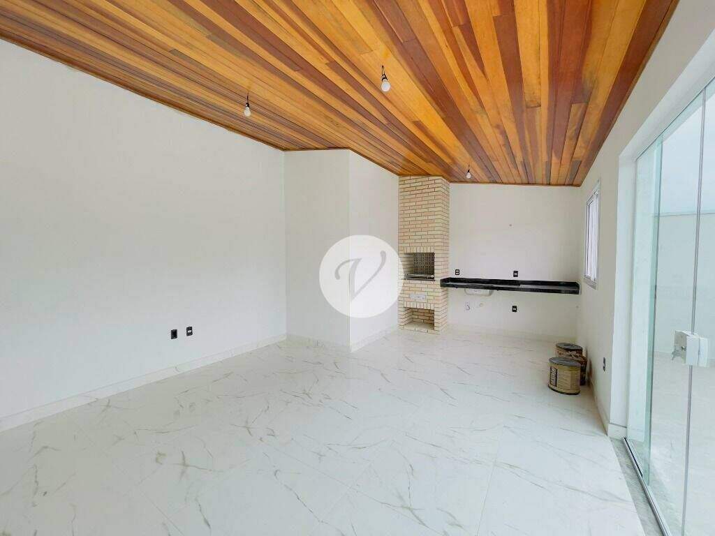 Sobrado à venda no Paraíso: 