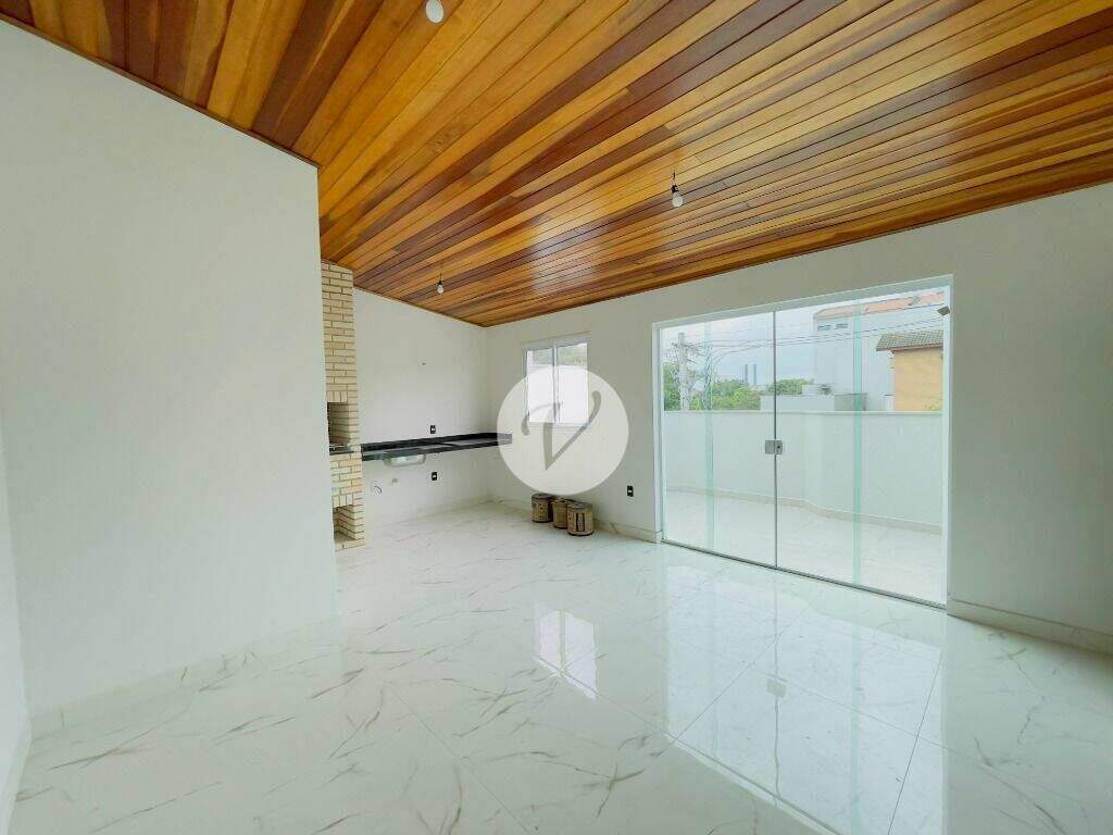 Sobrado à venda no Paraíso: 