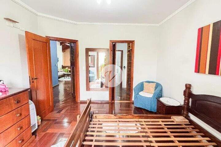 Sobrado à venda no Campestre: 