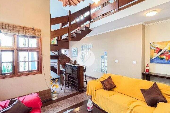 Sobrado à venda no Campestre: 