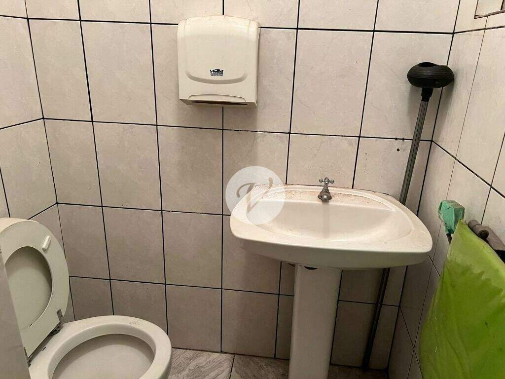 Prédio à venda no Vila Bela Vista: 