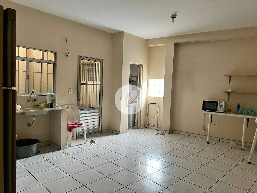 Prédio à venda no Vila Bela Vista: 