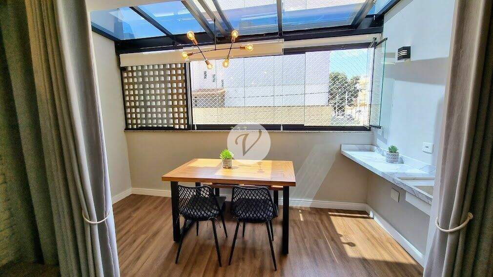 Sobrado à venda no Campestre: 