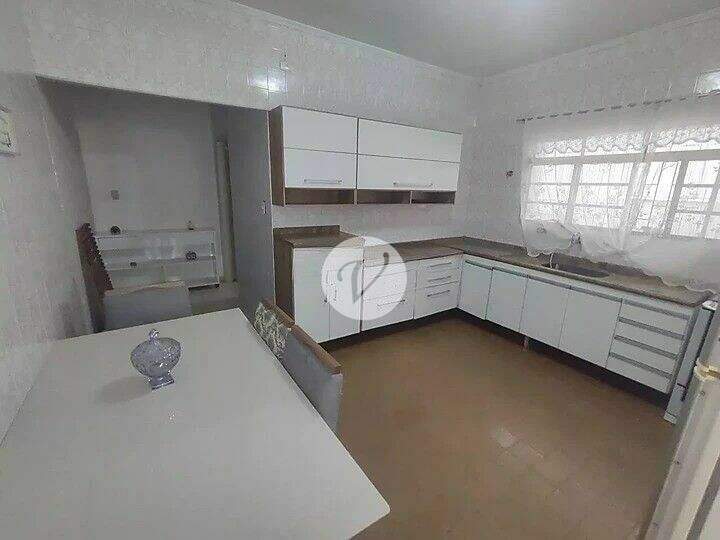 Sobrado à venda no Vila Linda: 