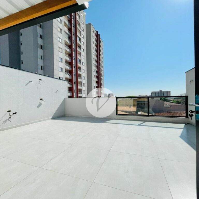 Apartamento Triplex à venda no Parque Industriário: 