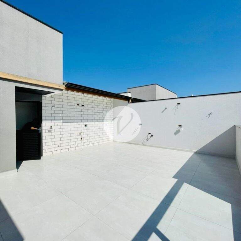 Apartamento Triplex à venda no Parque Industriário: 